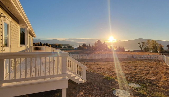 Charming 3-bedroom house in peaceful Chiloquin with fitness equipment