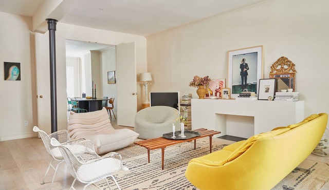 Charming 3-bedroom house with WiFi and AC in beautiful Brooklyn