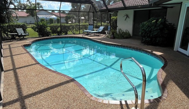 Charming 3-bedroom house with private pool, close to beaches and dining