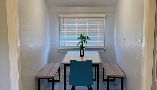 Charming 3-bedroom whole house with yard and secure parking. Close to downtown!