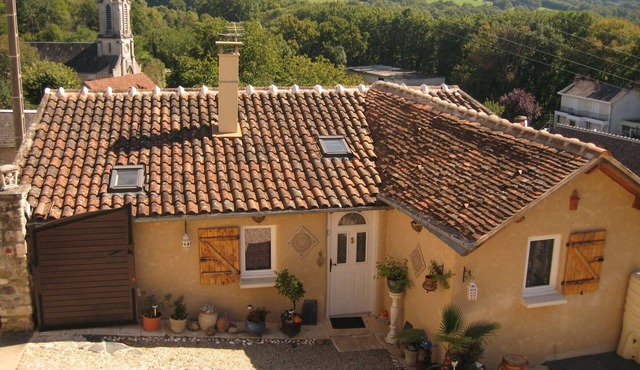Charming 3* eco-gîte with sauna near Argenton and Lake Eguzon