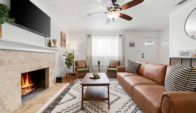 Charming 3BR/2BA w/Style, Adventure & Convenience