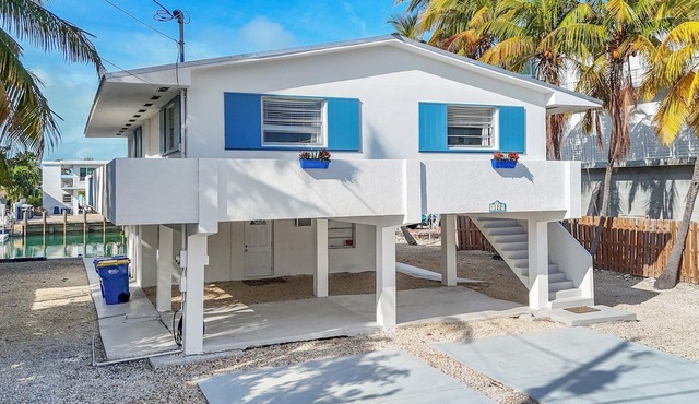 Charming 3BR canal home in Islamorada with private yard and boat slip.