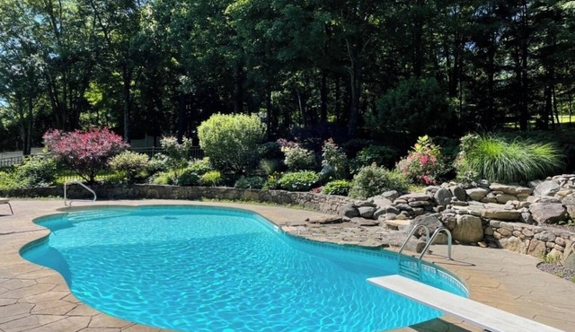 Charming 4-bedroom home perfect for Family Reunion