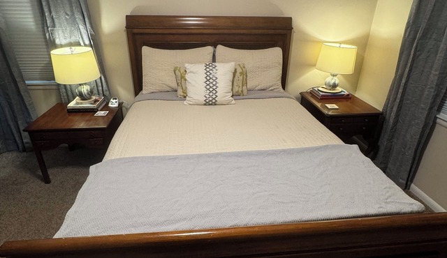 Charming 4-bedroom house w/ fitness equip, art station, & WiFi in Oklahoma City