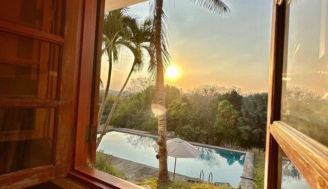 Charming 4-bedroom bed & breakfast with AC, WiFi in tranquil Chiang Rai