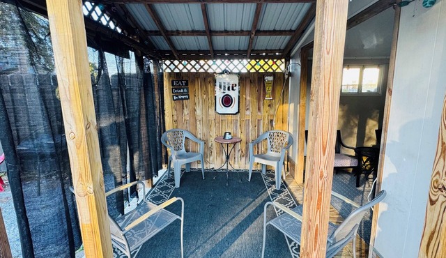 Charming 4-bedroom house with pool and spacious backyard.