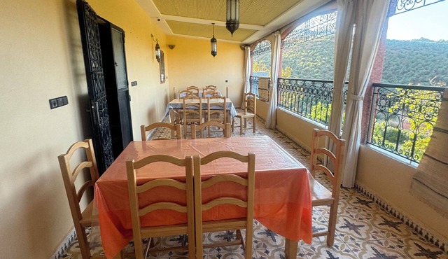 Charming 5-bedroom cottage in amazing Tiqlite with WiFi, AC