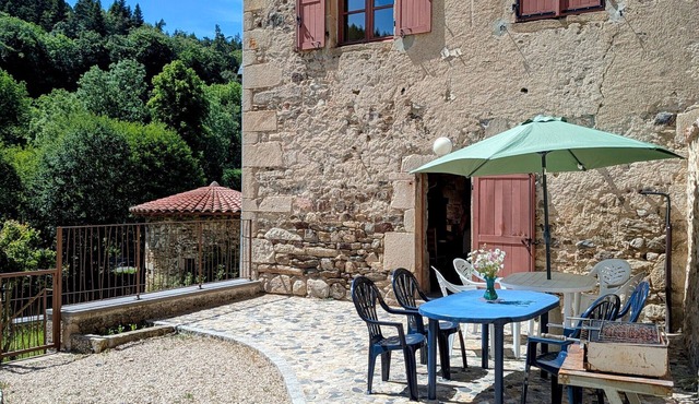 Charming 5-Person Cottage in Saint-Vert with Garden and Tranquil Surroundings