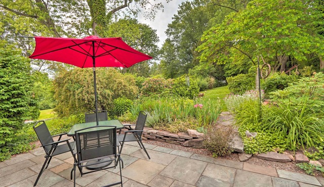 Charming Abode w/Patio - Walk to Town + River!