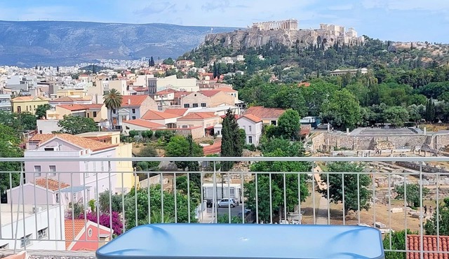 Charming Acropolis view apartment