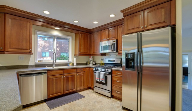 Charming Anchorage Home w/Private Hot Tub!