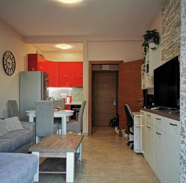 Charming and Luxurious Flat with Large Terrace