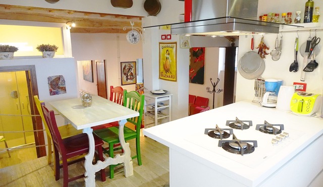 Charming And Well Decorated Apartment In The Centre Of The Town, Amazing View !