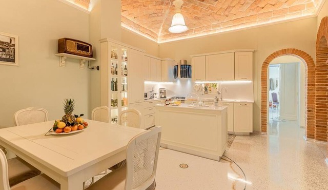 Charming Apartment Cartoni