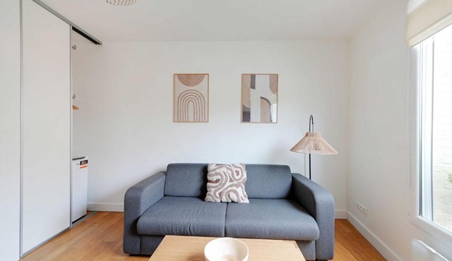 Charming apartment - 1BR-4P- Suresnes