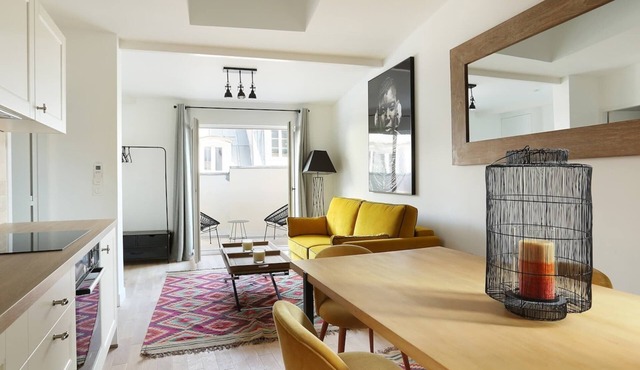 Charming apartment Center of Paris with terrace