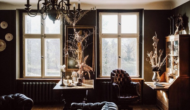 Charming Apartment in a Heritage Country Estate