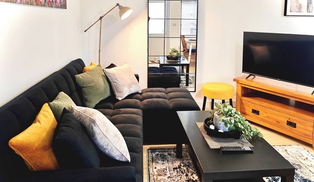 Charming Apartment Nottingham FREE onsite parking
