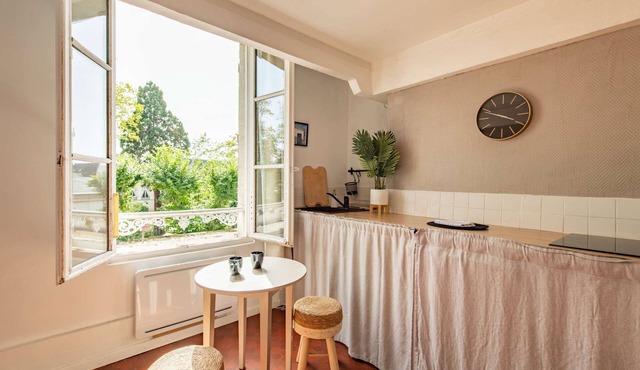 Charming Apartment in the Heart of Versailles