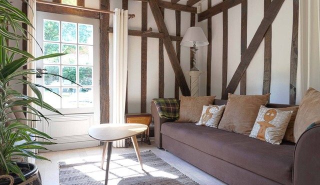 Charming apartment with large garden