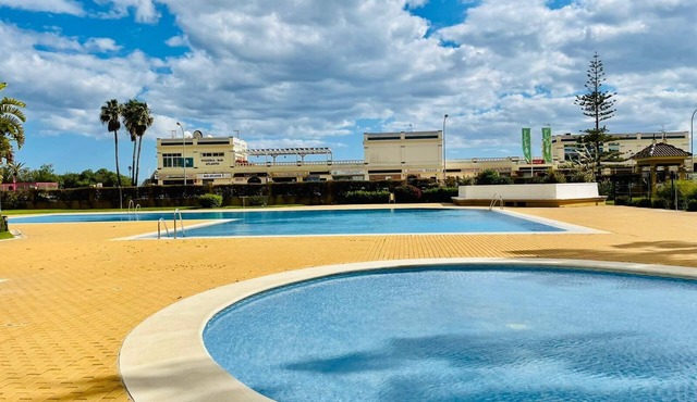 Charming beach apartment. Urb Canela Park