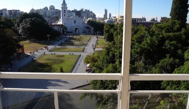 Charming Balcony Apartment Overlooking Recoleta Park