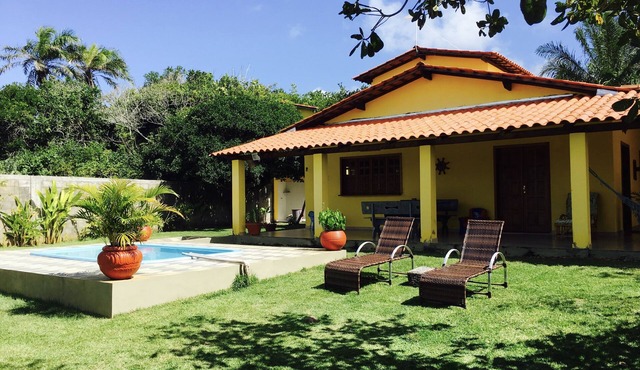 Charming beach house with private pool, land of 8500m2 of Mata Atlantica