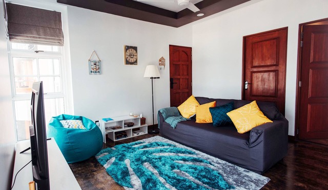 Charming Beachfront 2BR Apartment