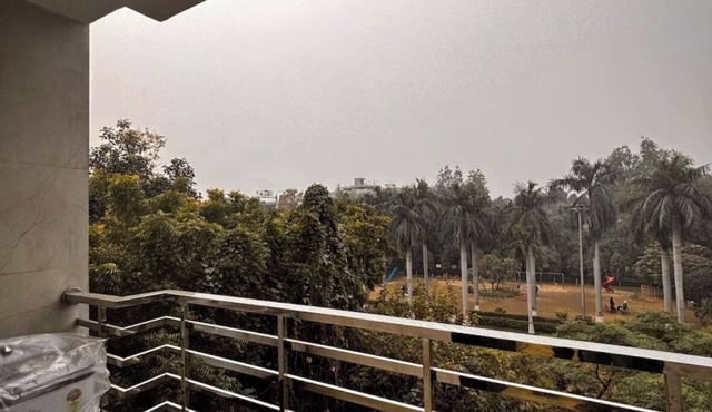 Charming bed & breakfast in perfect New Delhi with WiFi, AC