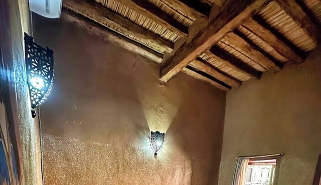 Charming bed & breakfast with WiFi and AC in serene Zagora