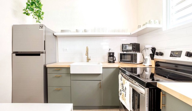 Charming Boho 2 bedroom in Miramar - Back 2B