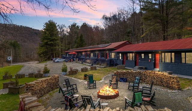Charming Boutique Hotel | 10 Unique Rooms amidst 60 Serene Acres in Upstate NY