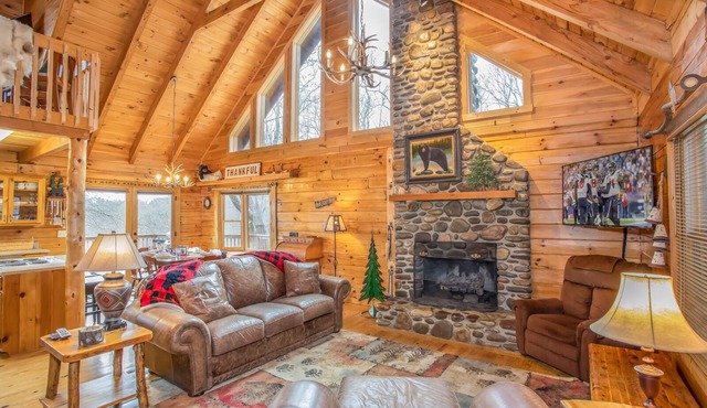 Charming Cabin Atop Sugar Mountain