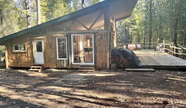 Charming Cabin for Sierra Nevada Getaways