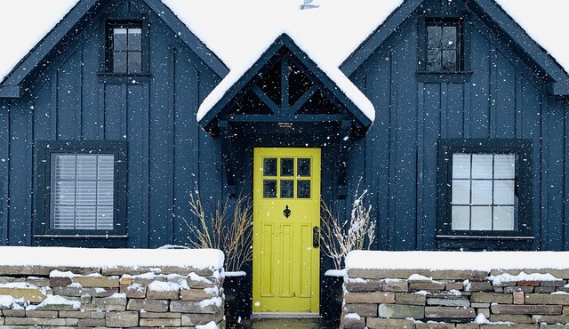 Charming Carriage House in Niagara's Wine Country