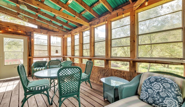 Charming Catskill Mountain Retreat 3 Bedroom Home