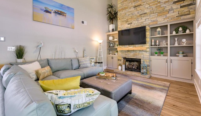 Charming Coastal Home: 6 Mi to Choctawhatchee Bay!