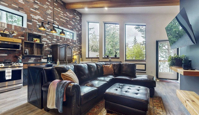 Charming Coastal Retreat with Waterfront Views in Sequim