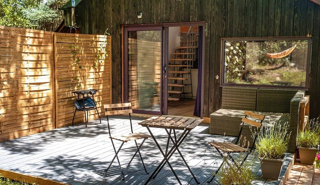 Charming cottage in a quiet area, forest of Fontainebleau.