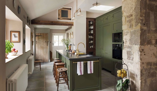 Charming Cotswolds Cottage Near Bath