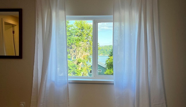charming cottage suite perched just above the heart of Lower Gibsons