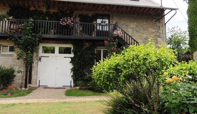 Charming cottage "The Barn" to stay with family or friends.