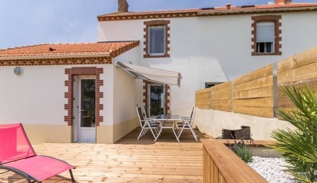 Charming Countryside Home near the Sea with Playground and Baby Gear