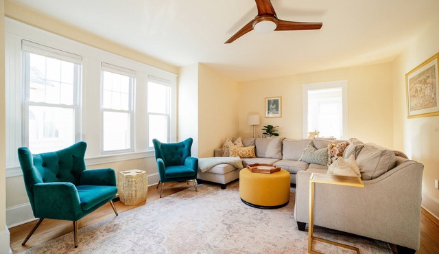 Charming Craftsman Home - Near Vassar, Marist