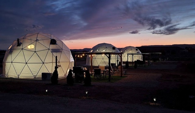 Charming Dome with Fire Pit and Barbecue in Kanab, Utah