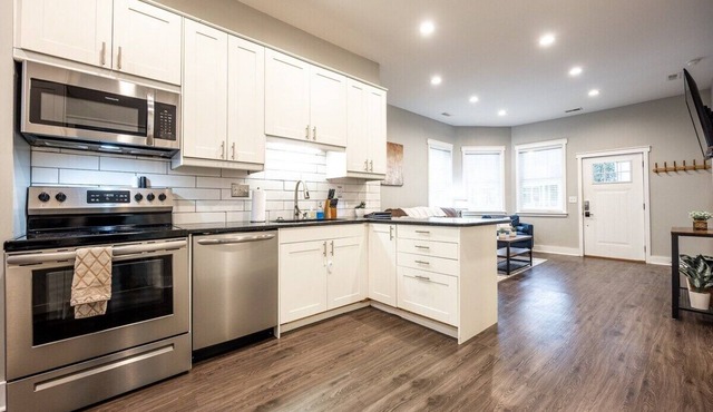 Charming Downtown Retreat w/ Free Parking & Patio