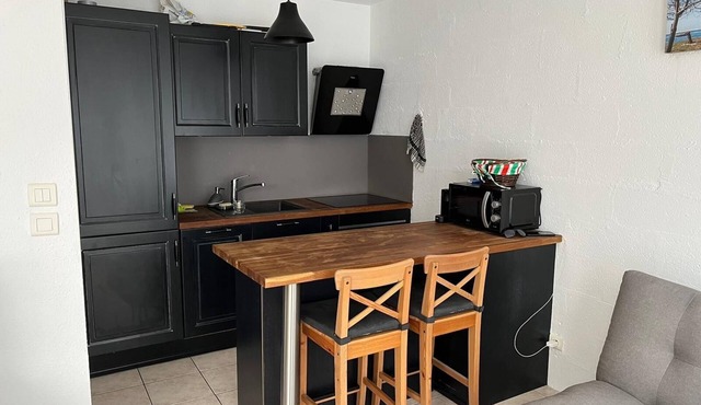 Charming Duplex Bordeaux - Private parking - Tram