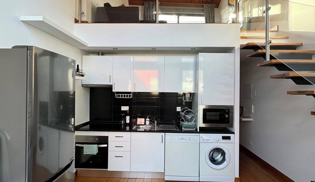 Charming Duplex on Lisbon's River Tejo