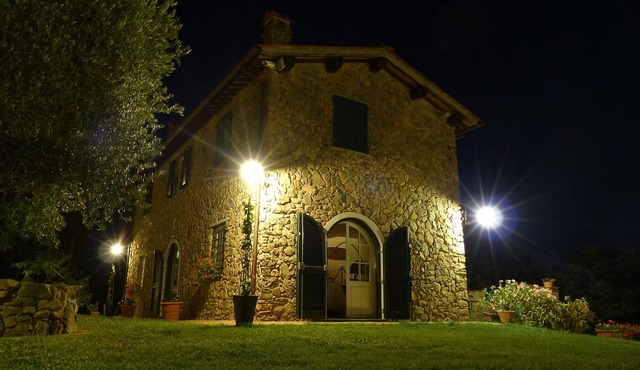 Charming & elegant villa with private pool panoramic garden near Lucca